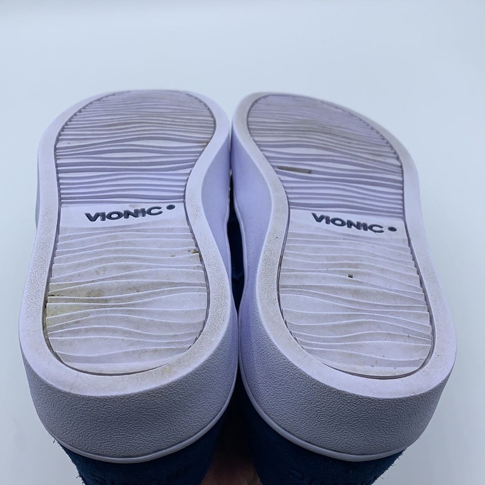 Vionic Kani Perforated Suede Sneaker Casual Comfy - Picture 6 of 10